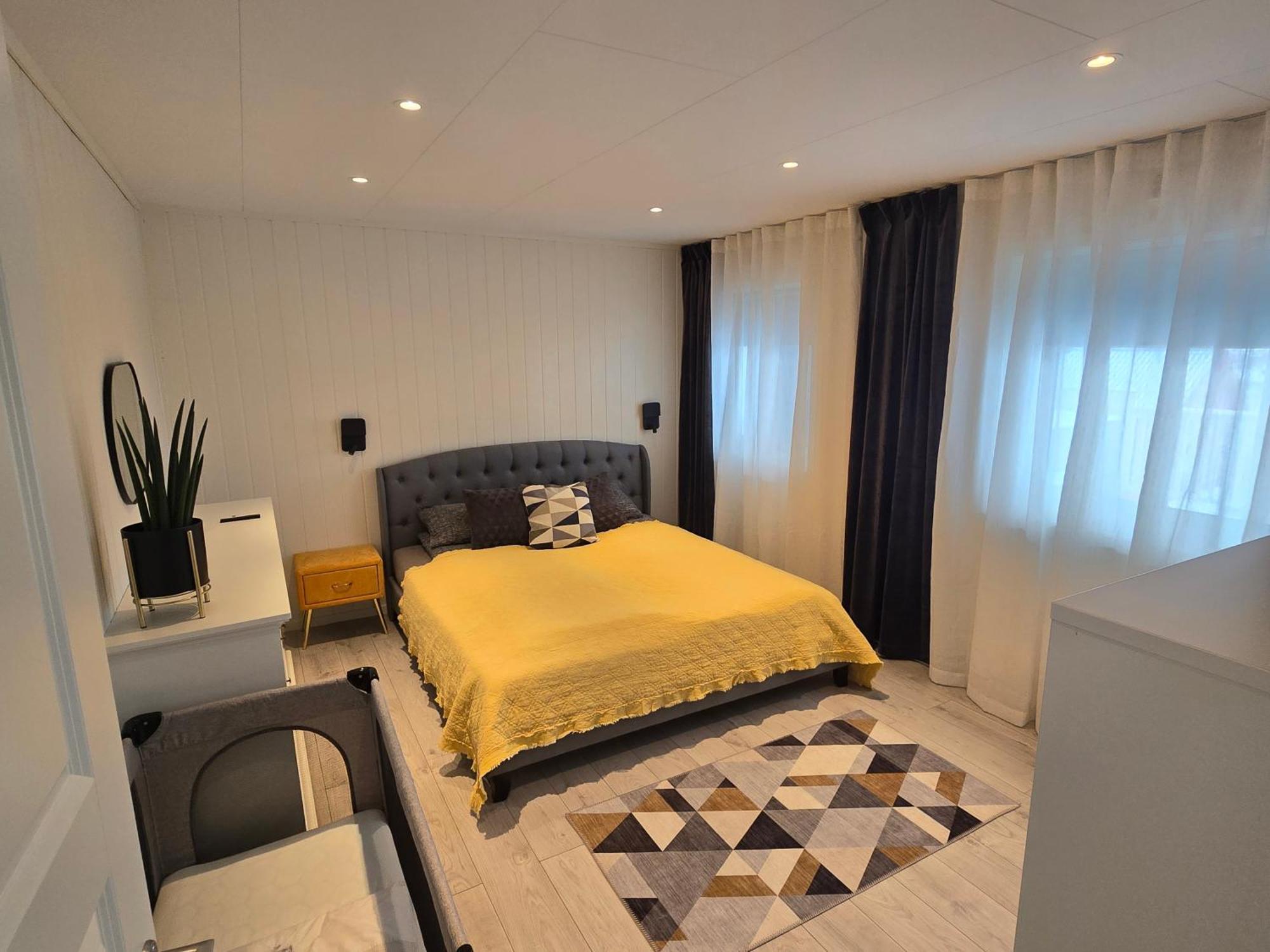 Nord Hus Service As, Deluxe, Sauna, Jakuzzi Apartment
